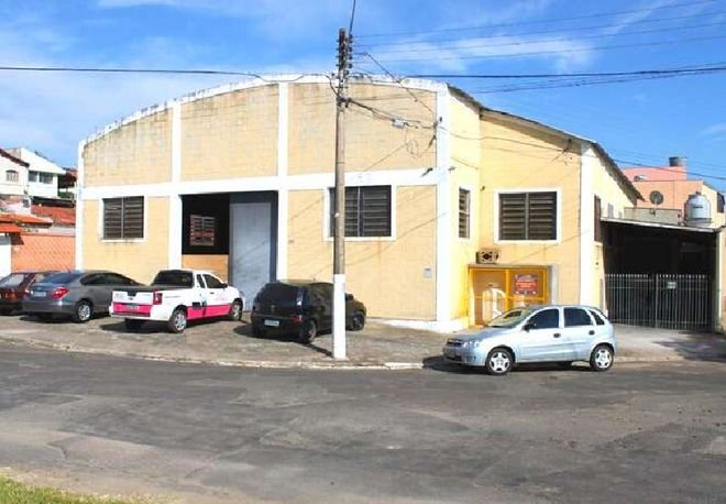 A primeira fábrica da Chama de Ouro em 2013